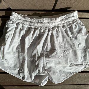 Lululemon Hotty hot shorts